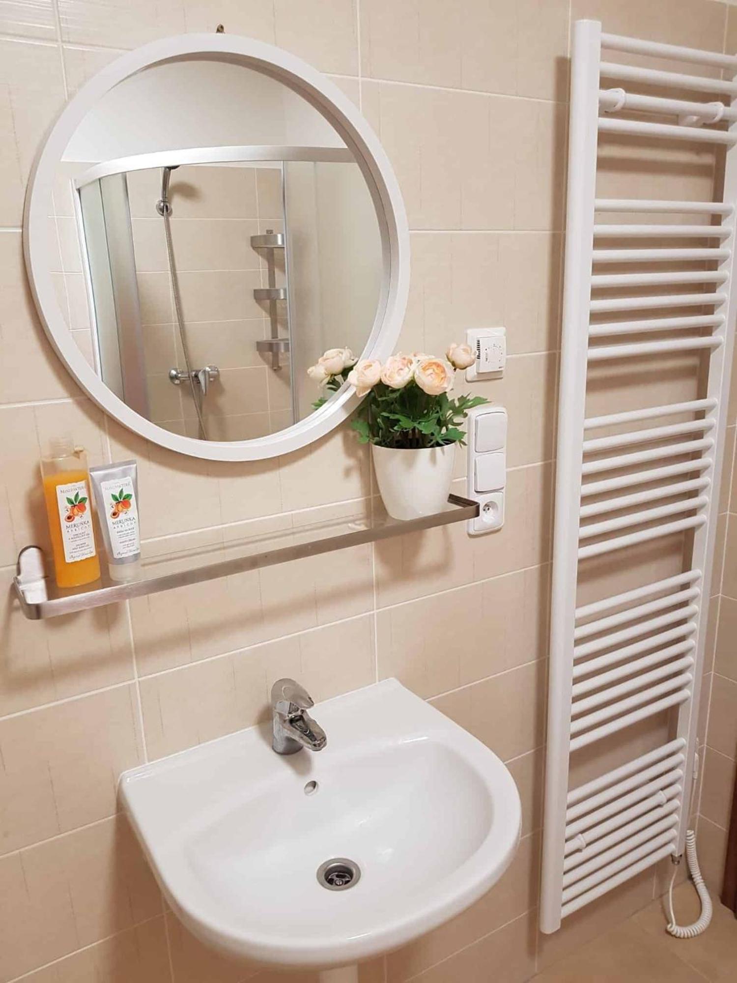 Appartement Apartman Pod Kopeckem à Mikulov Extérieur photo
